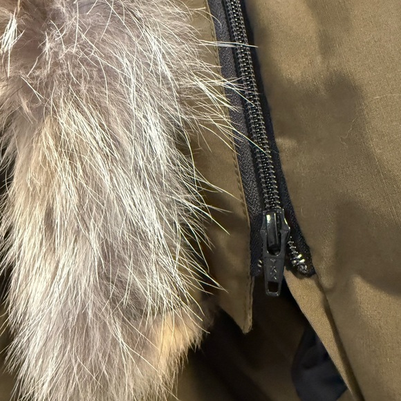 Canada Goose Carson Parka Heritage - Military Green - Excellent Condition - Picture 4 of 11